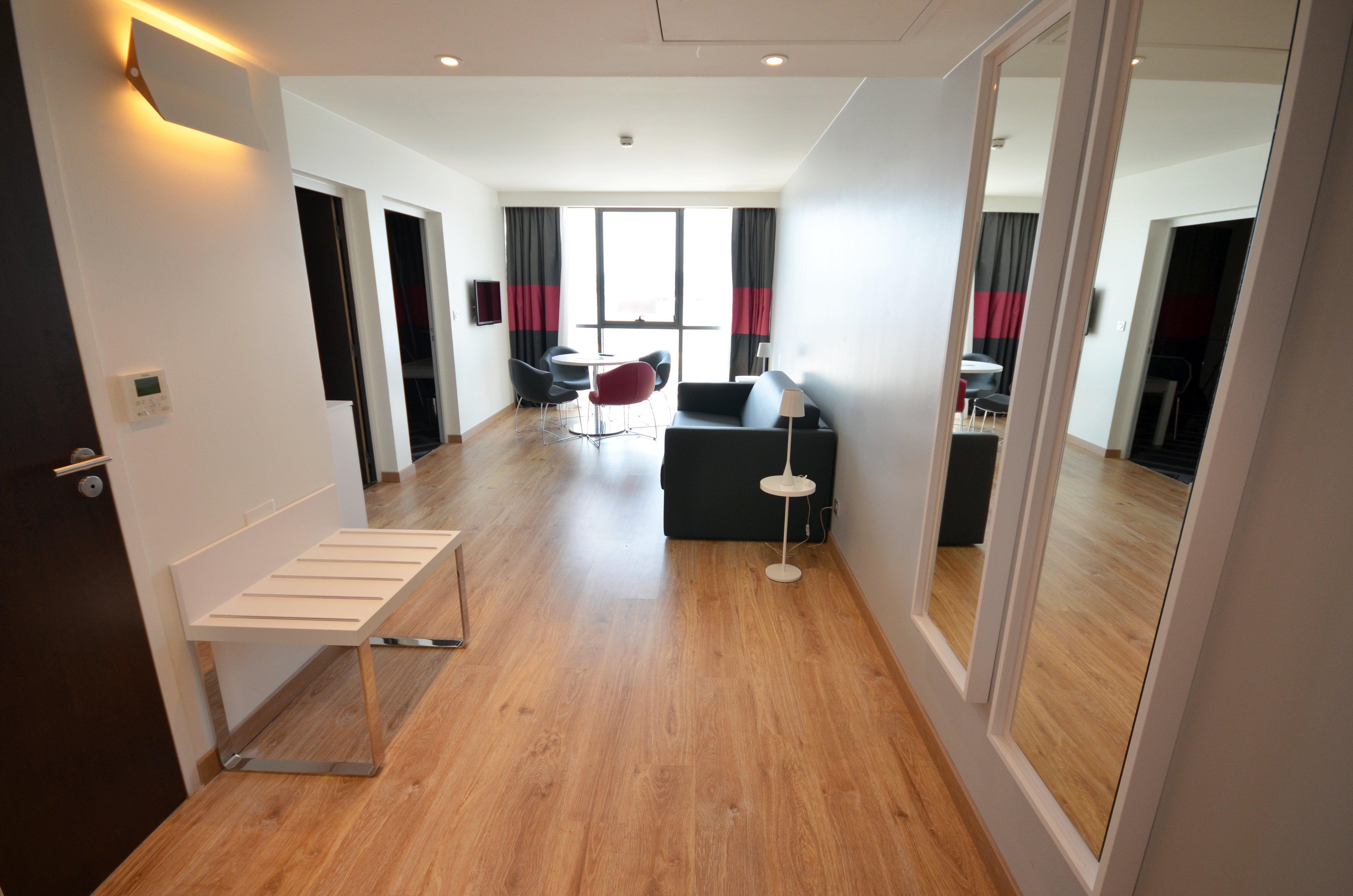 Holiday Inn Dijon Toison D'Or By Ihg Exterior foto