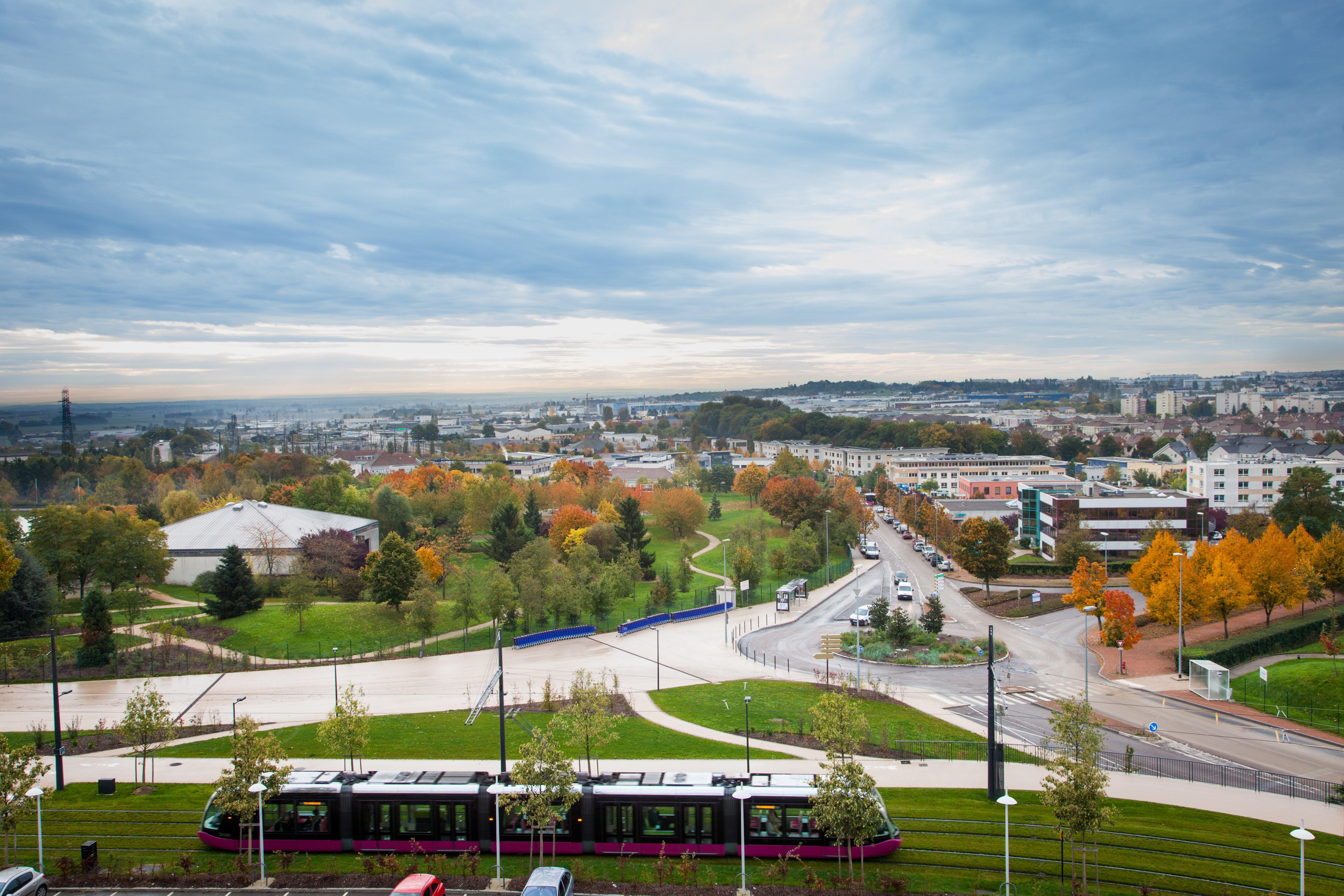 Holiday Inn Dijon Toison D'Or By Ihg Exterior foto