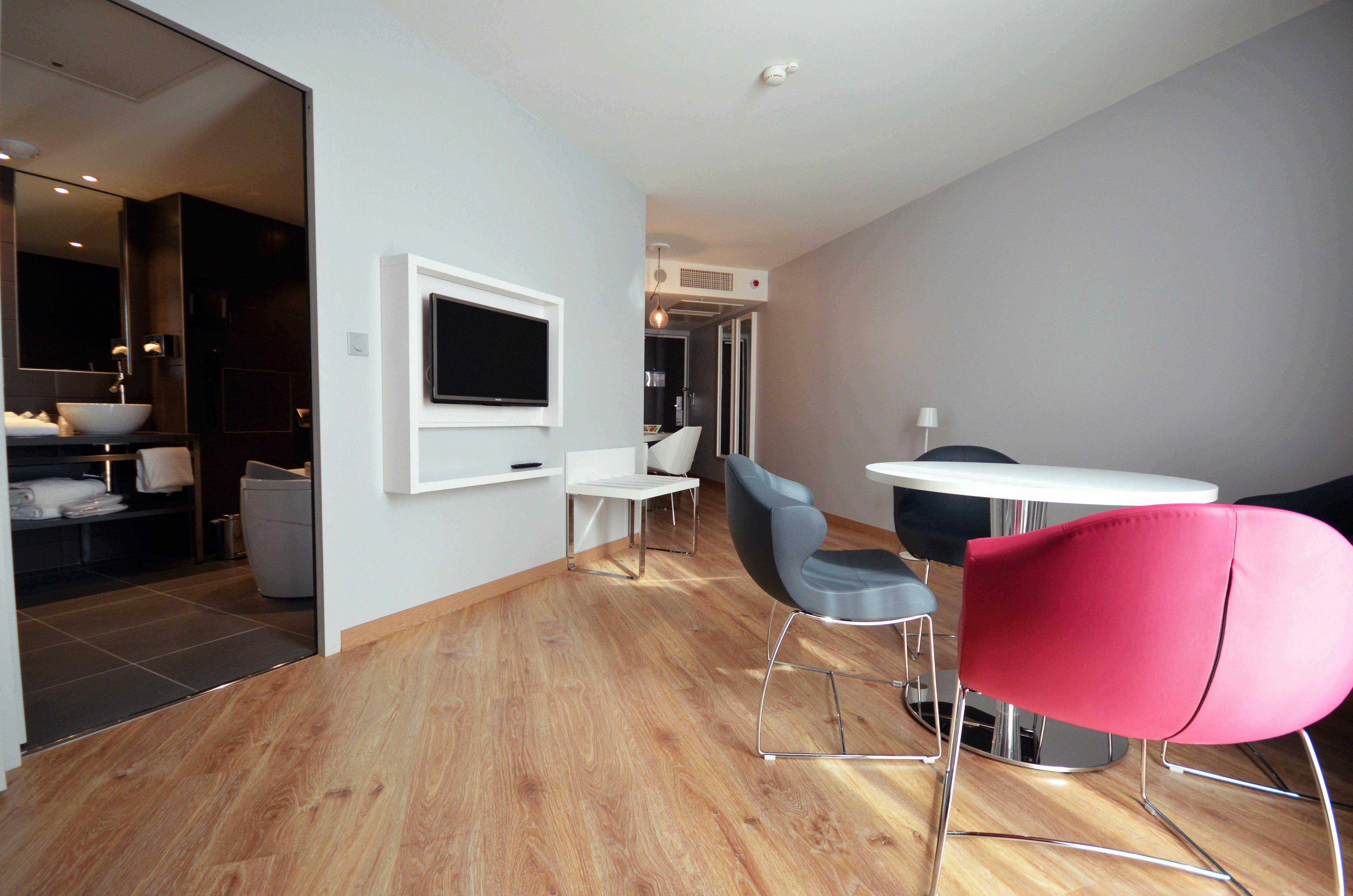 Holiday Inn Dijon Toison D'Or By Ihg Exterior foto