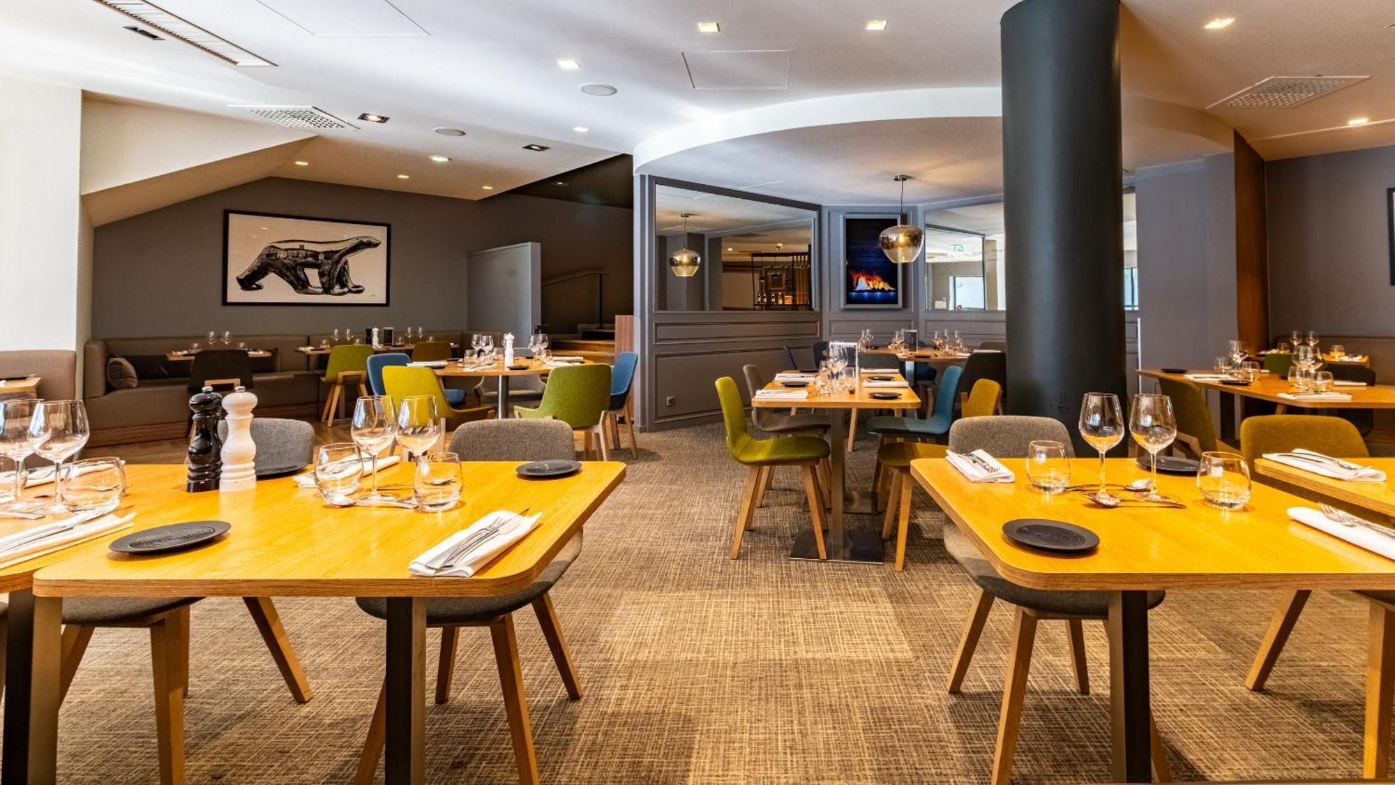 Holiday Inn Dijon Toison D'Or By Ihg Exterior foto