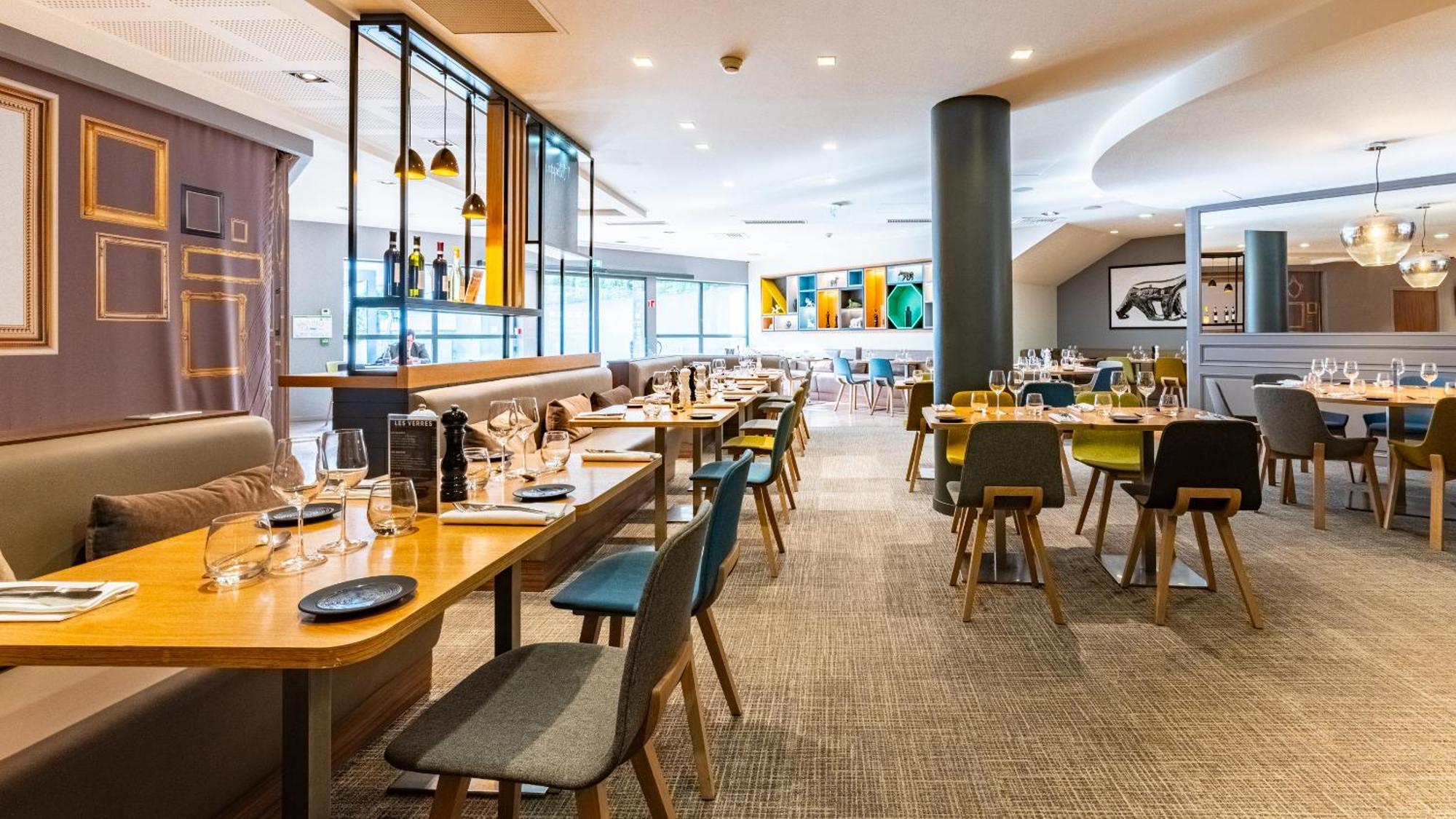 Holiday Inn Dijon Toison D'Or By Ihg Exterior foto