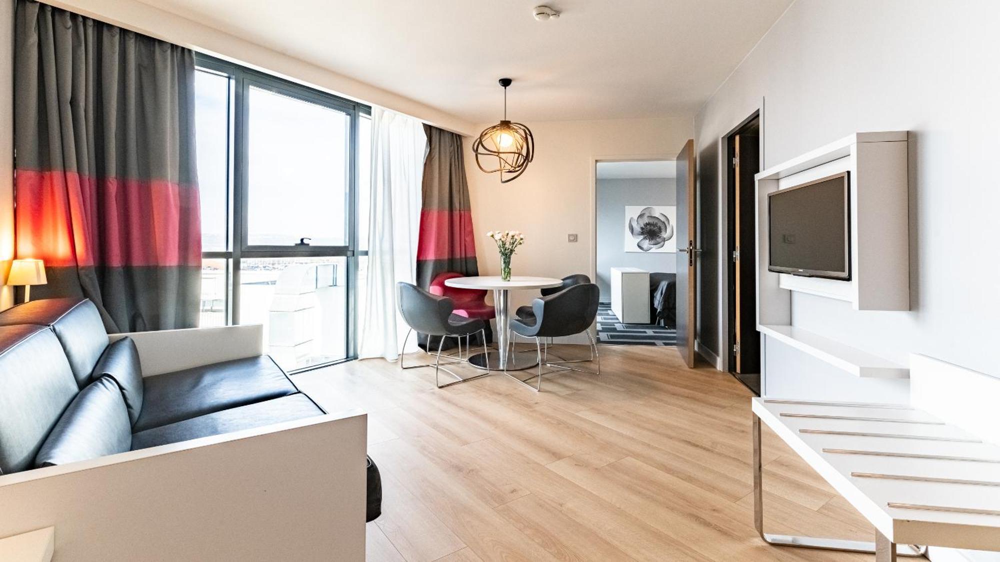 Holiday Inn Dijon Toison D'Or By Ihg Exterior foto