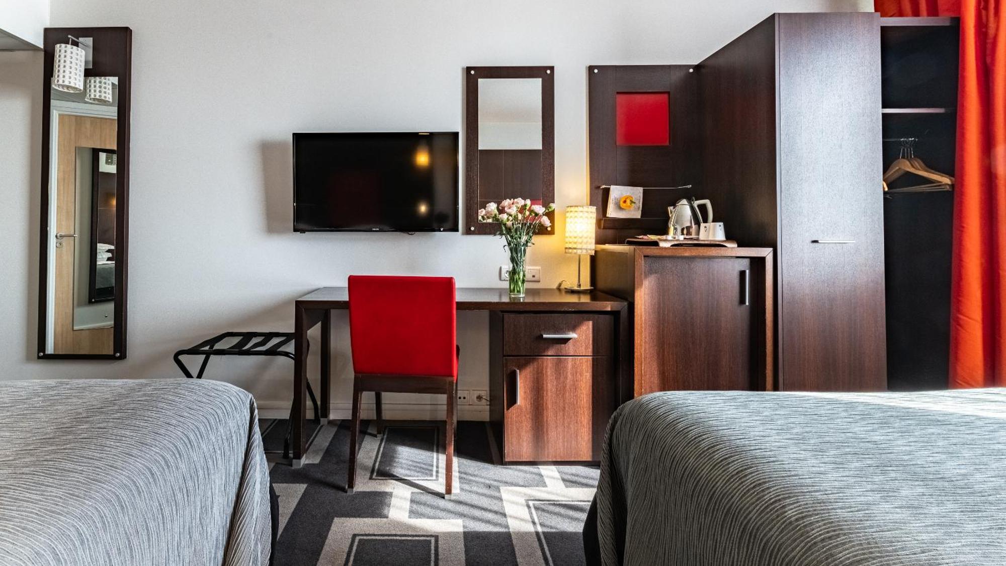 Holiday Inn Dijon Toison D'Or By Ihg Exterior foto